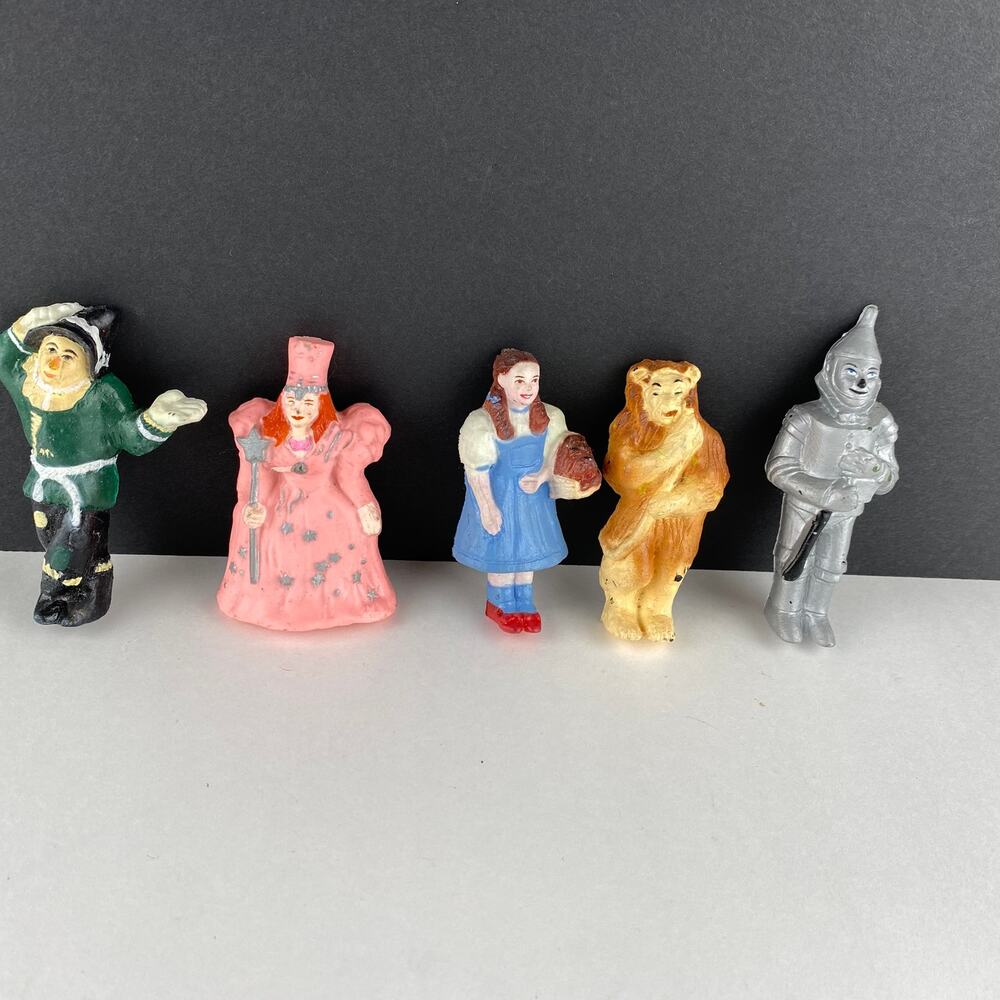 Vintage Wizard of Oz Figural Magnet Lot Dorothy Tin Man Lion Glinda